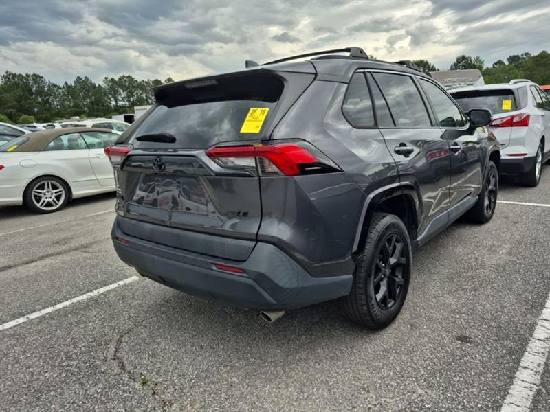 Toyota RAV4  2021