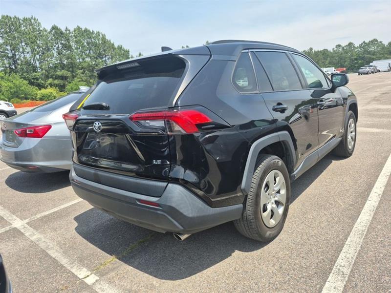 Toyota RAV4  2021