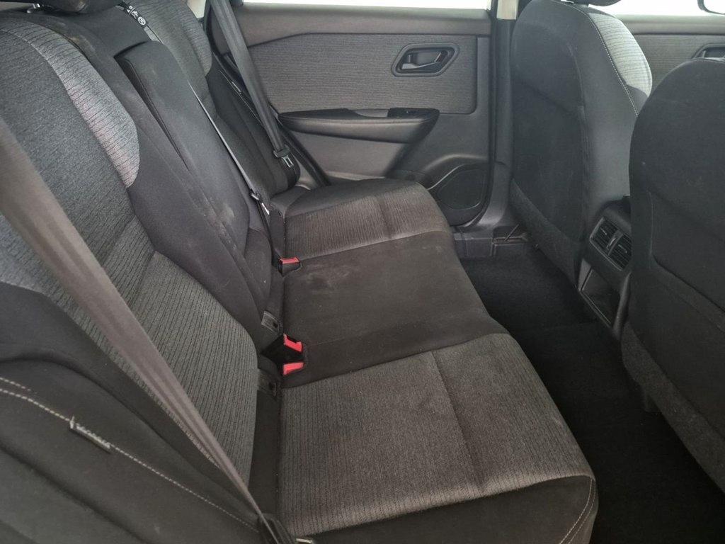 Nissan Rogue  2022