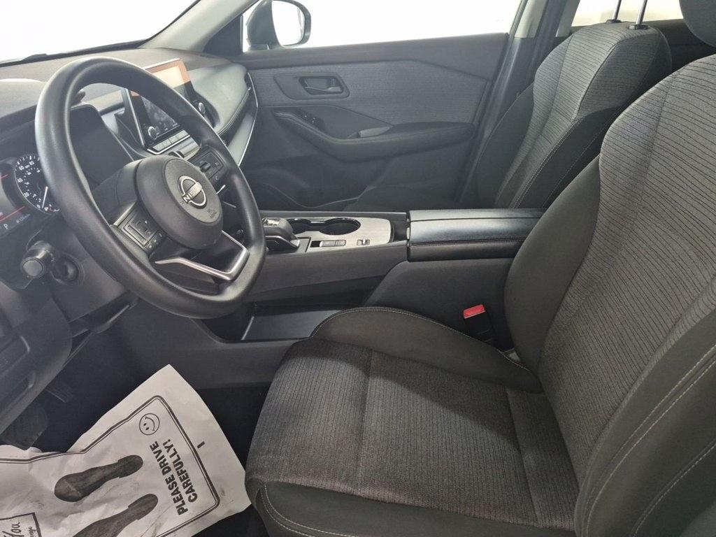 Nissan Rogue  2022