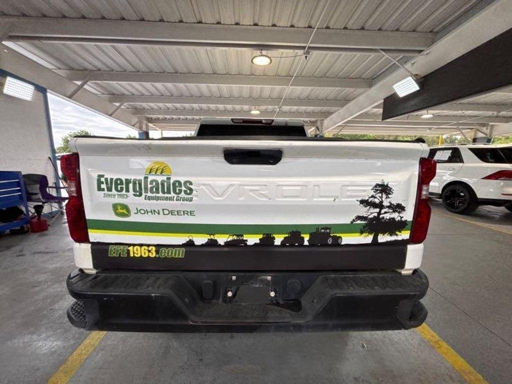 Chevrolet Silverado 1500  2021