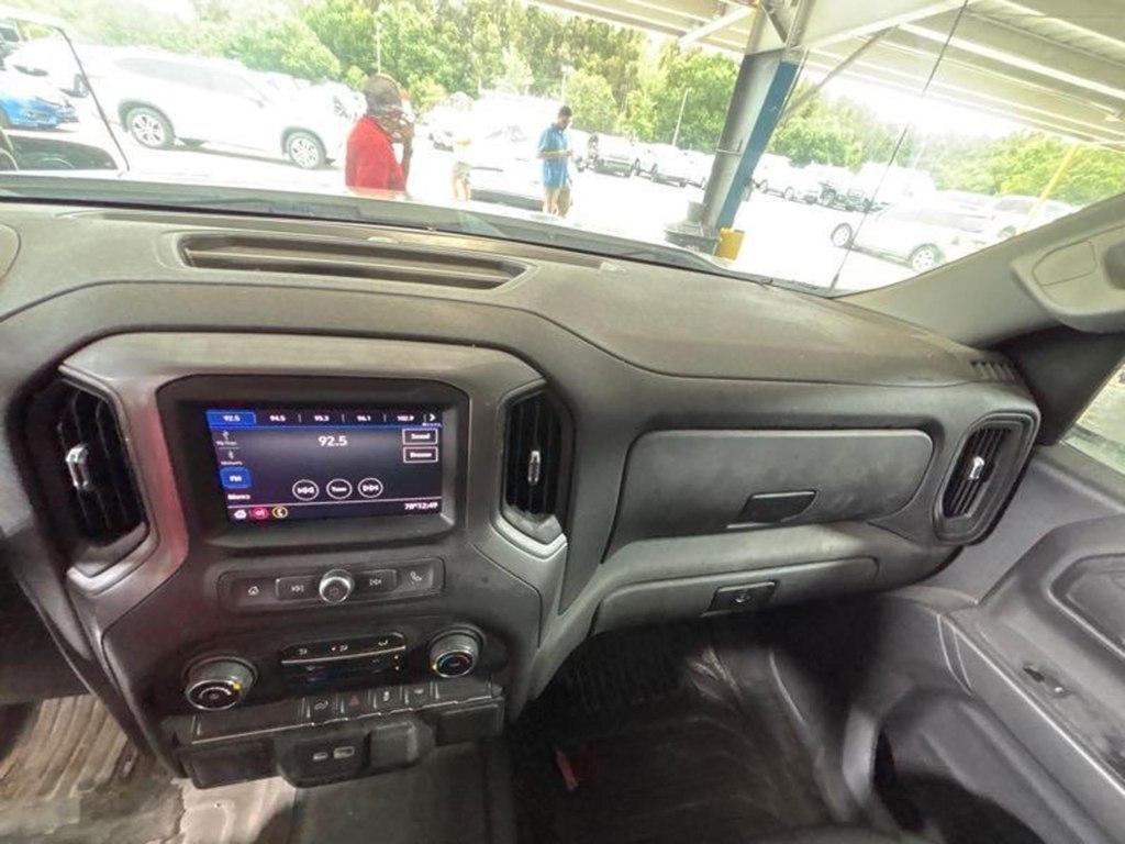 Chevrolet Silverado 1500  2021
