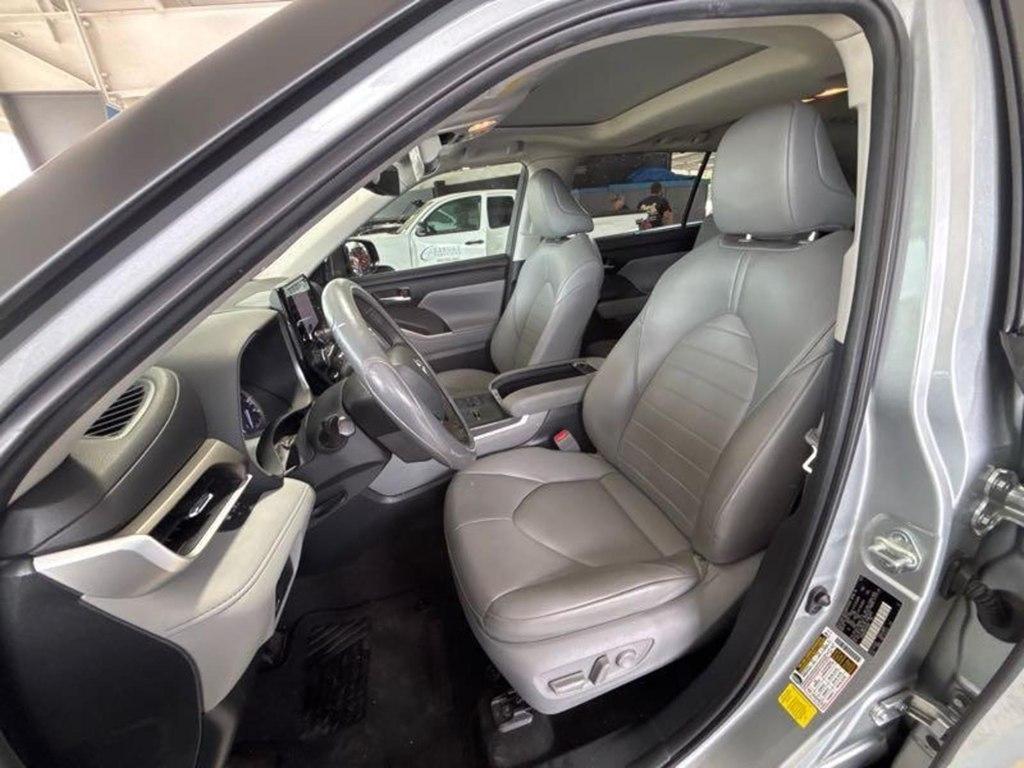 Toyota Highlander  2023