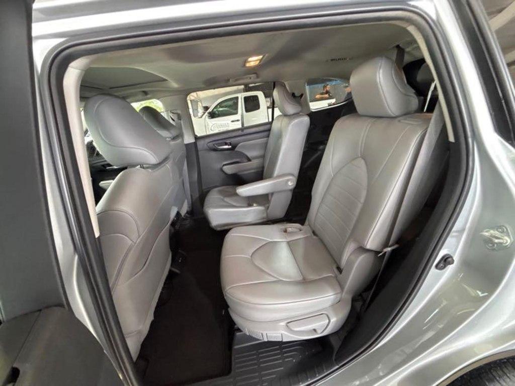 Toyota Highlander  2023