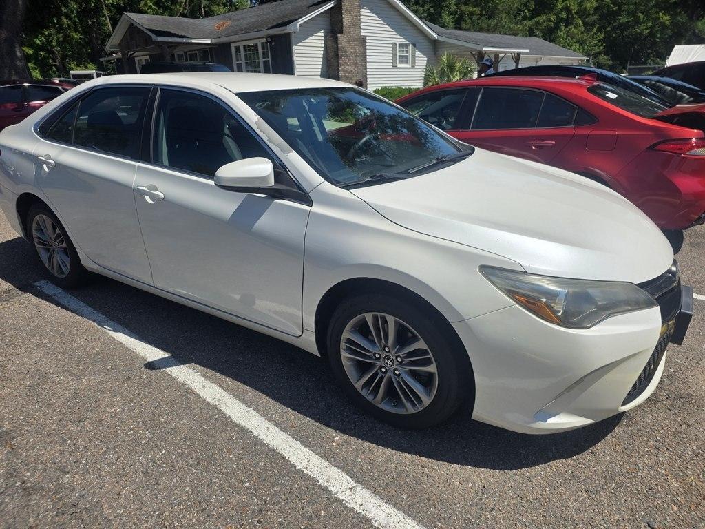 Toyota Camry  2015