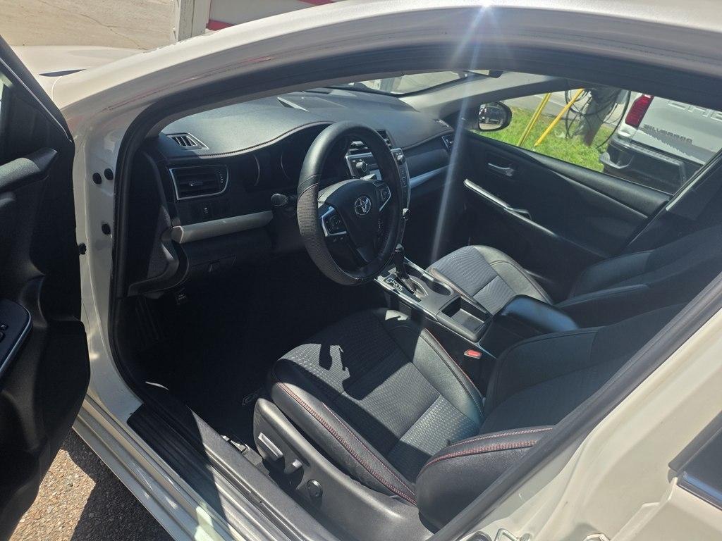 Toyota Camry  2015