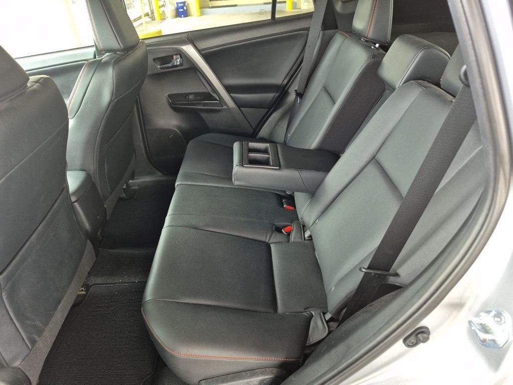 Toyota RAV4  2017