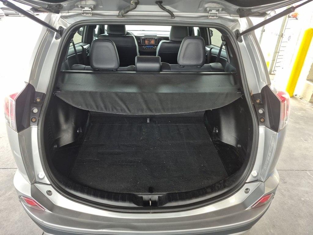 Toyota RAV4  2017