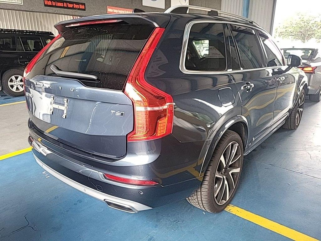 Volvo XC90  2018