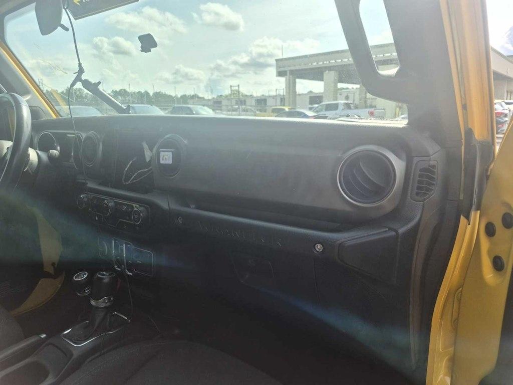 Jeep Wrangler  2018