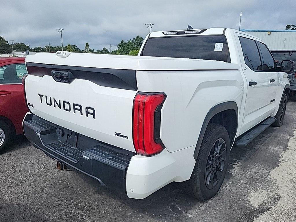 Toyota Tundra  2022