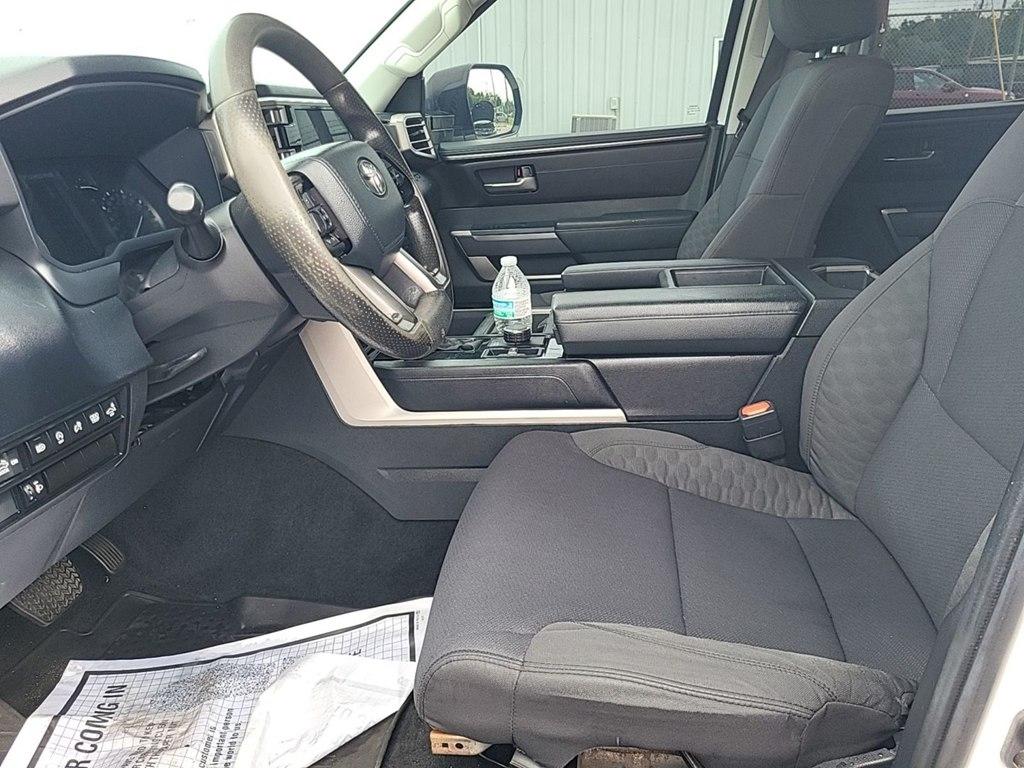 Toyota Tundra  2022