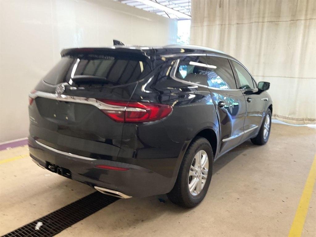 Buick Enclave  2020