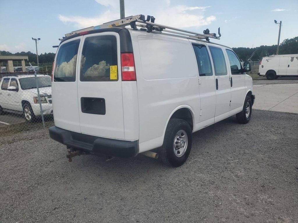 Chevrolet Express  2021