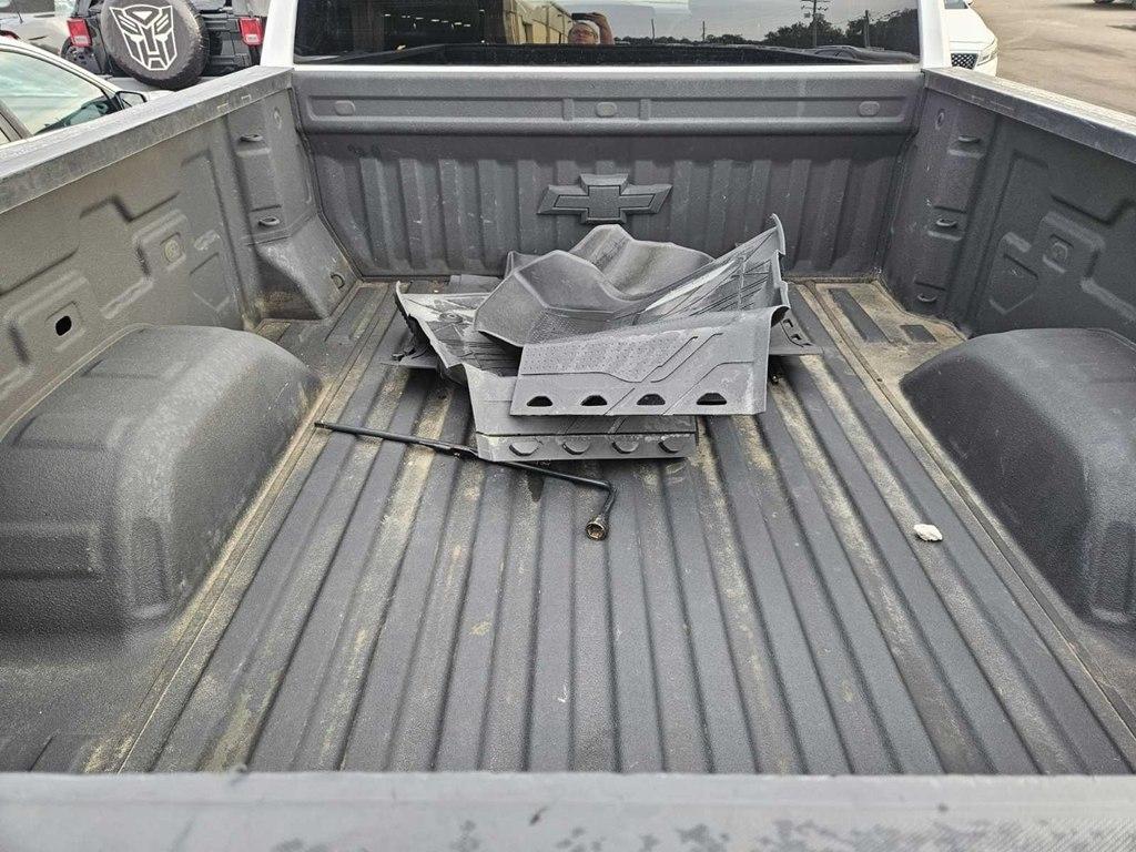 Chevrolet Silverado 1500  2021