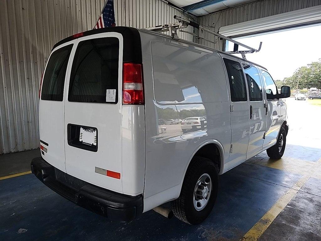 Chevrolet Express  2021