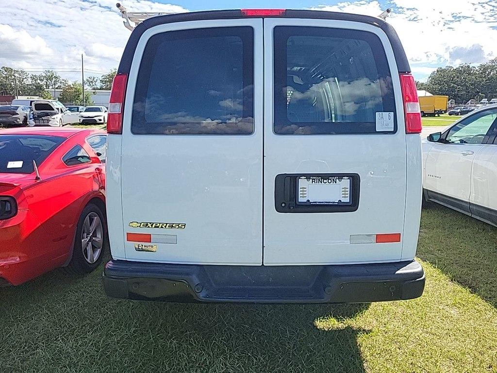 Chevrolet Express  2021