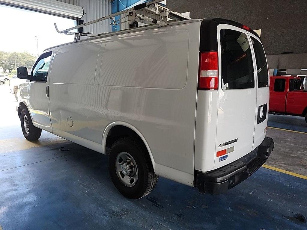 Chevrolet Express  2021