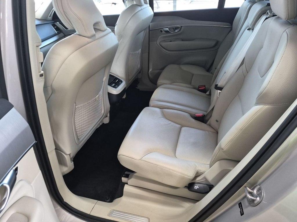 Volvo XC90  2024