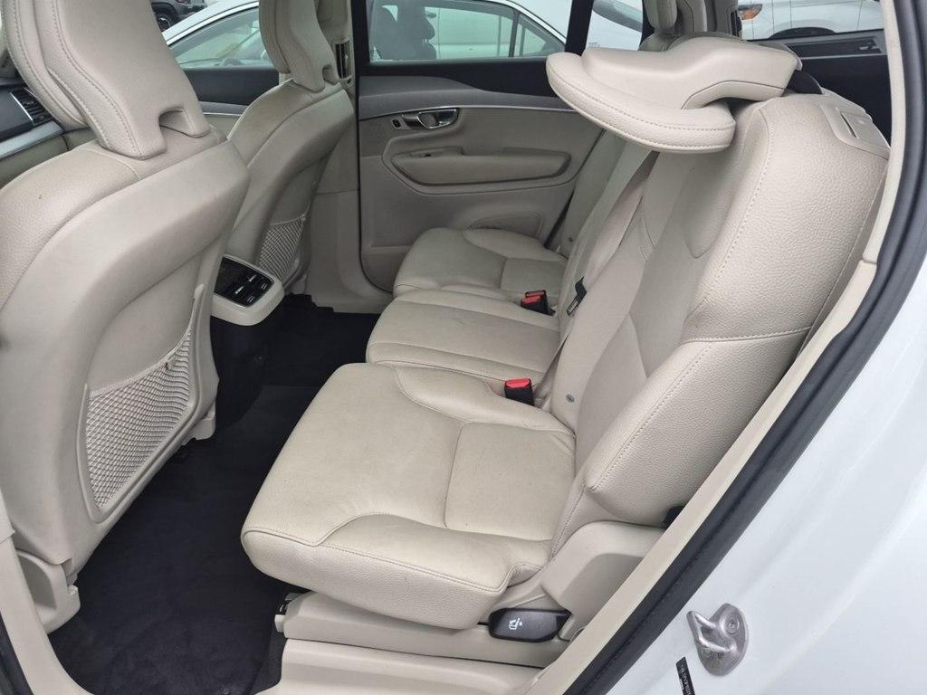 Volvo XC90  2023