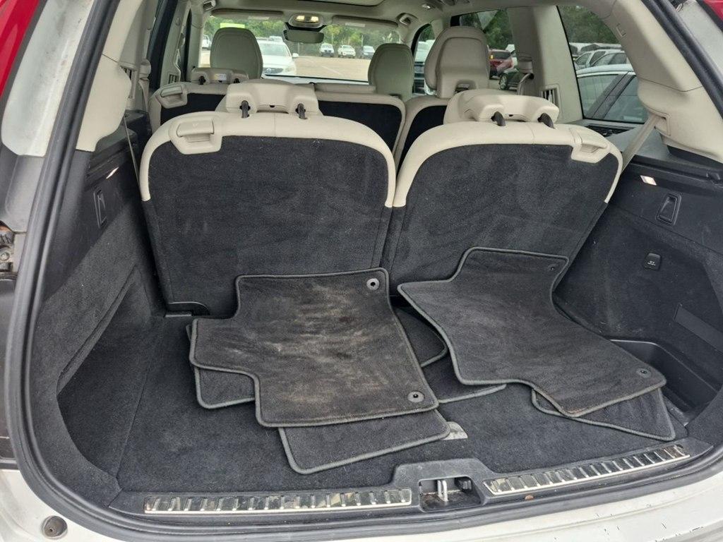 Volvo XC90  2023
