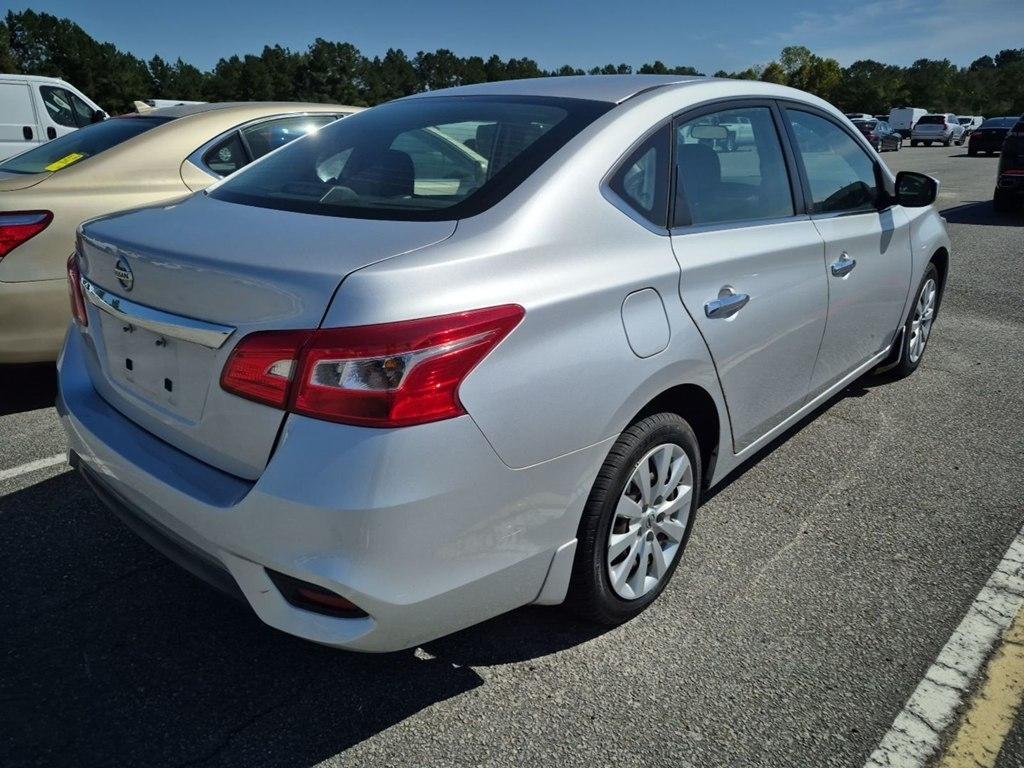 Nissan Sentra  2019