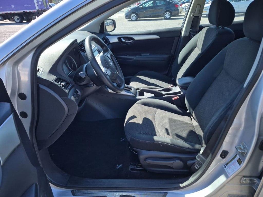 Nissan Sentra  2019