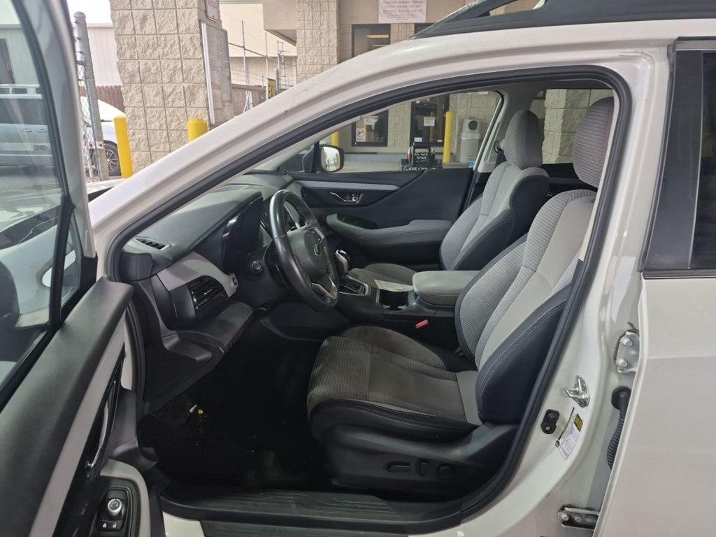 Subaru Outback  2023