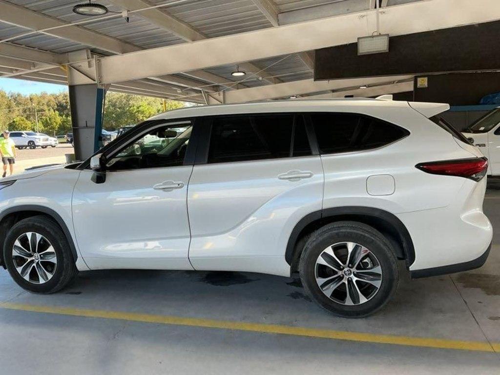 Toyota Highlander  2023