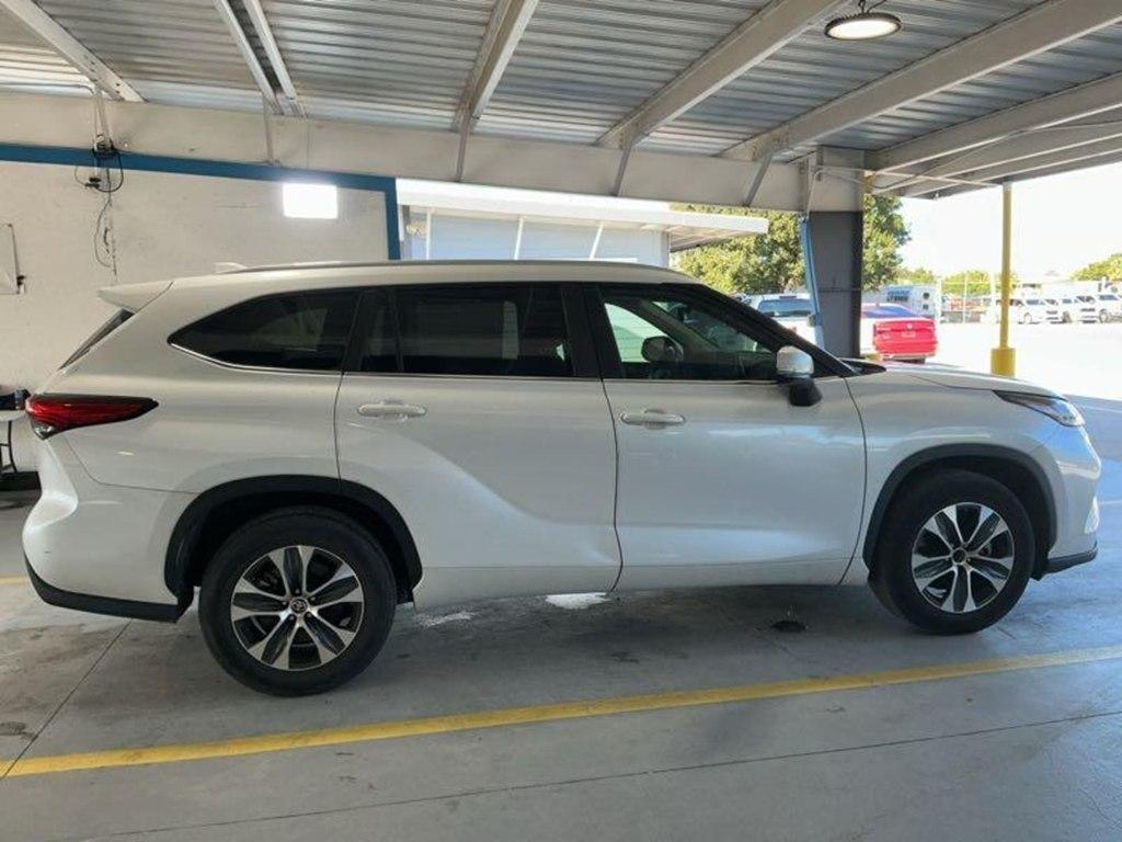 Toyota Highlander  2023