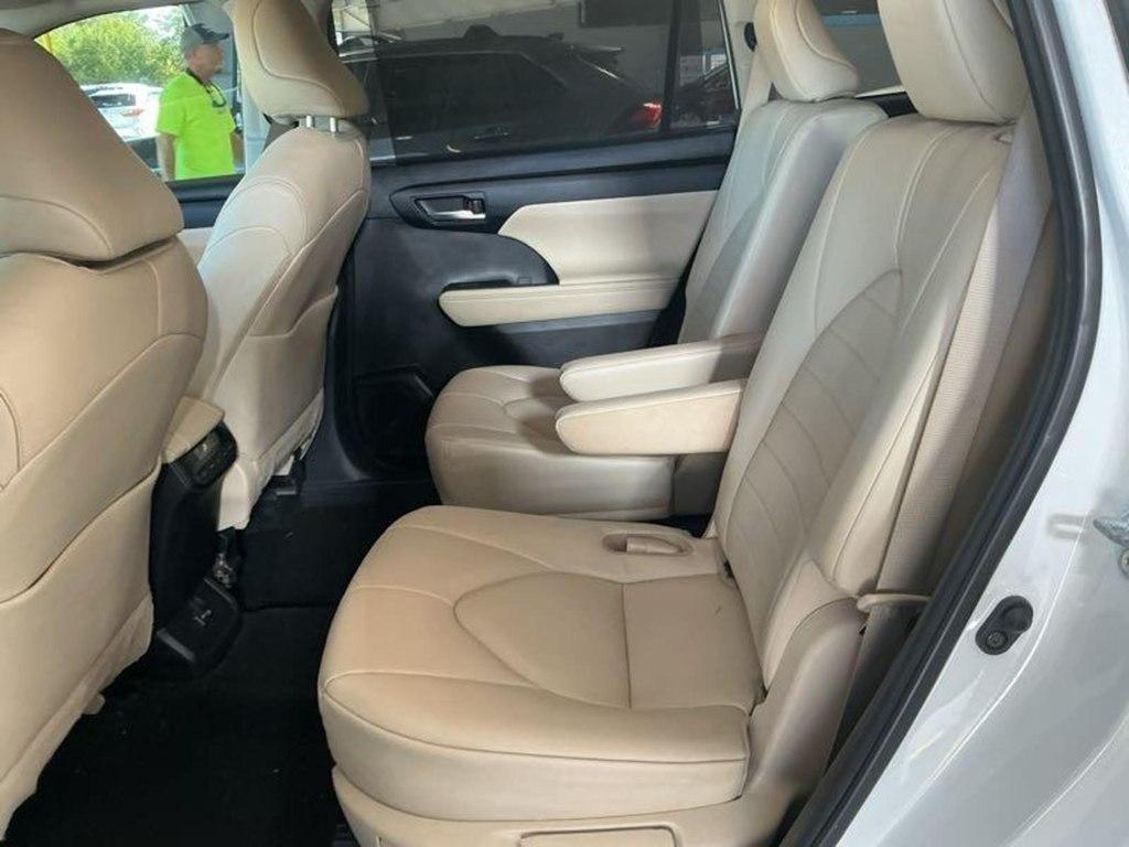 Toyota Highlander  2023