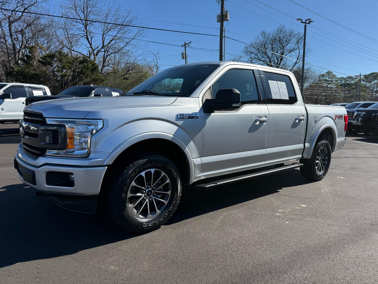 Ford F-150 4WD SuperCrew 139" XLT 2018