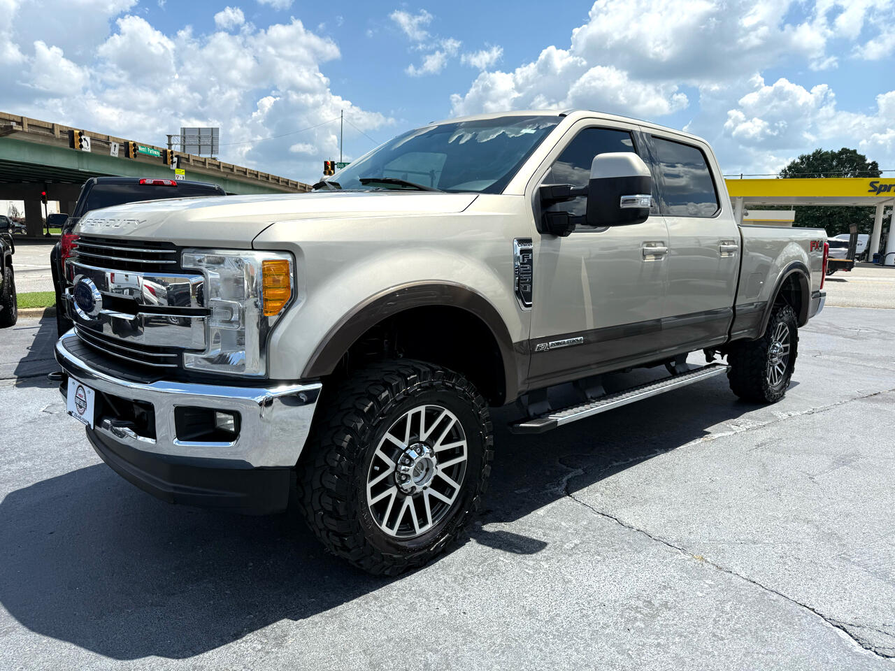 2017 Ford F-250 Lariat photo 4
