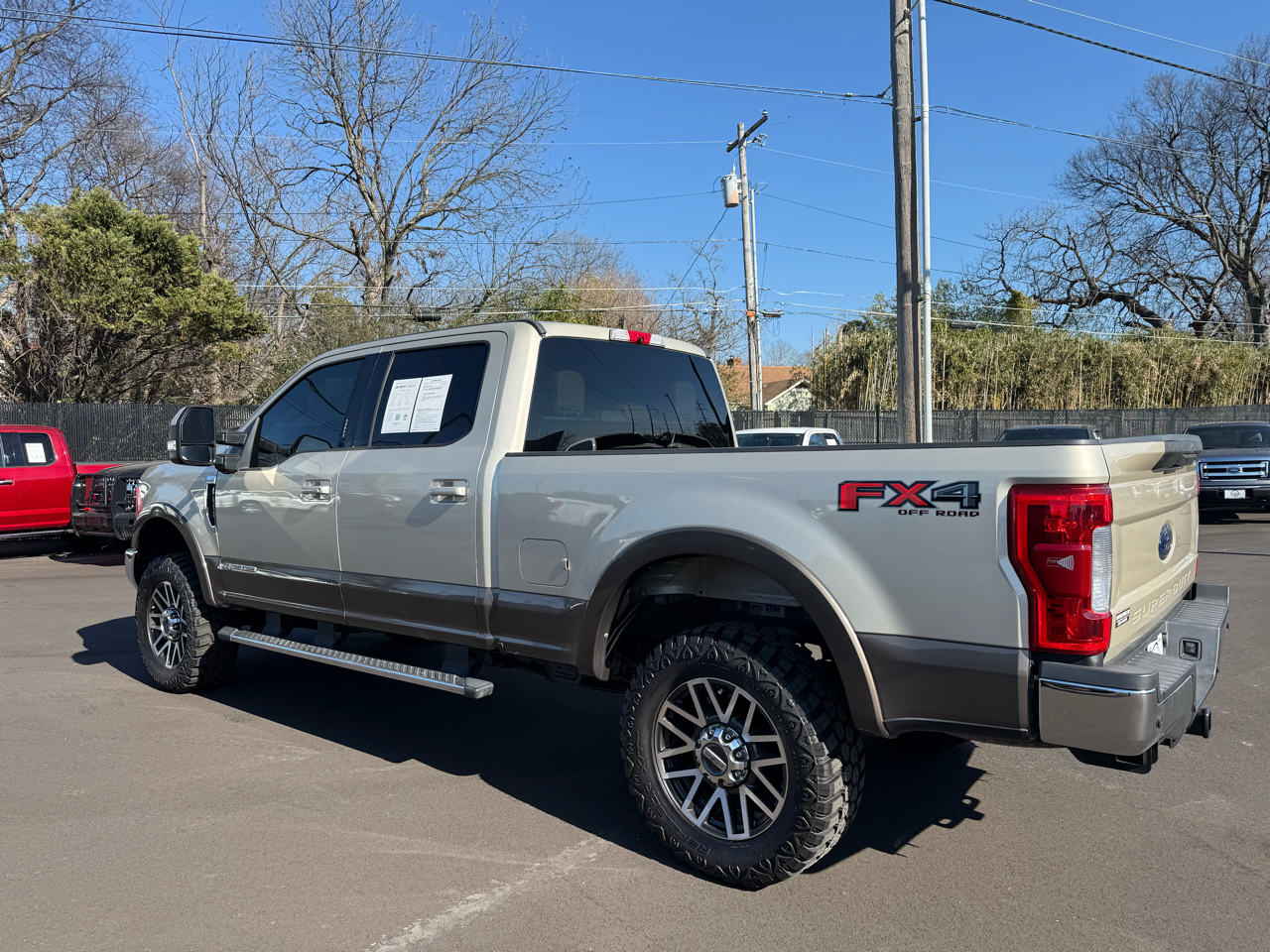 Ford F-250 SD Lariat Crew Cab 4WD 2017
