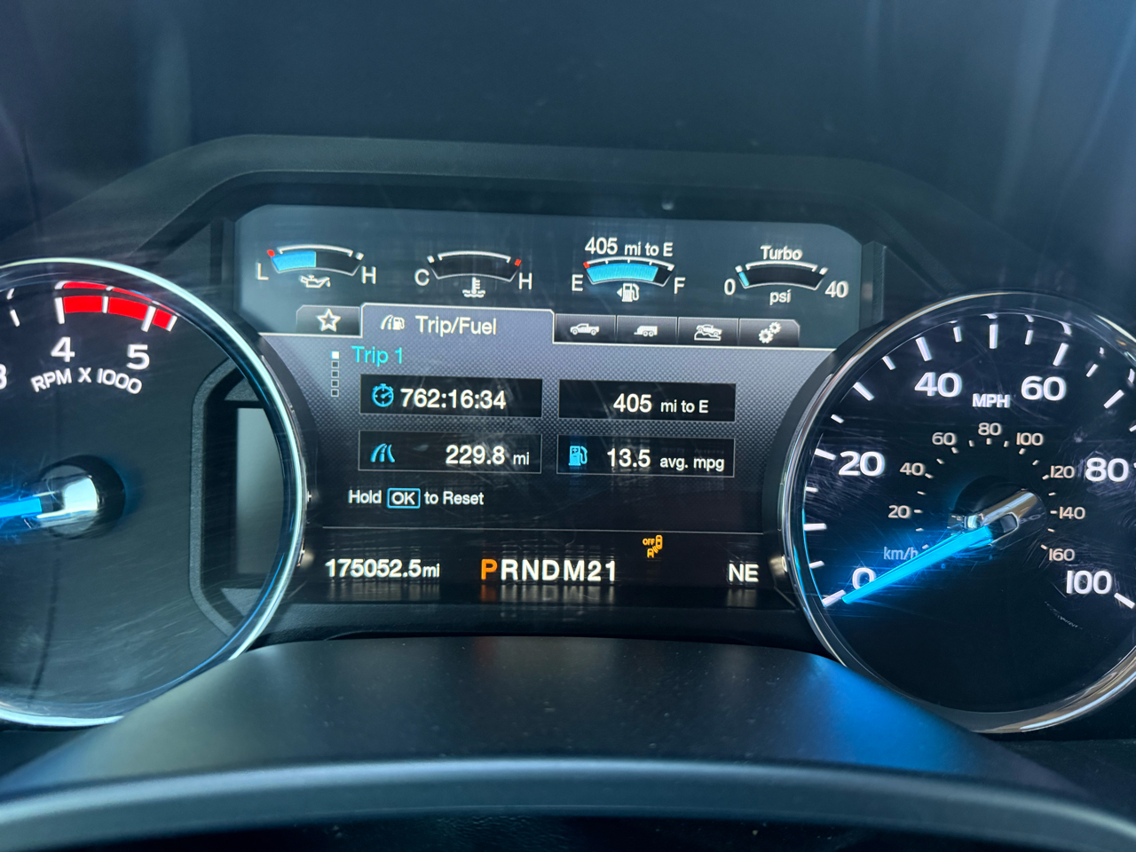 Ford F-250 SD Lariat Crew Cab 4WD 2017