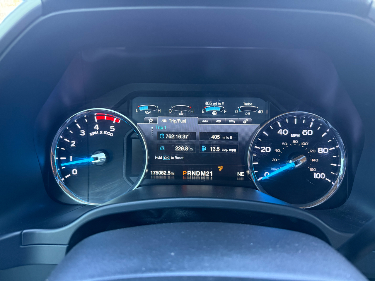 Ford F-250 SD Lariat Crew Cab 4WD 2017