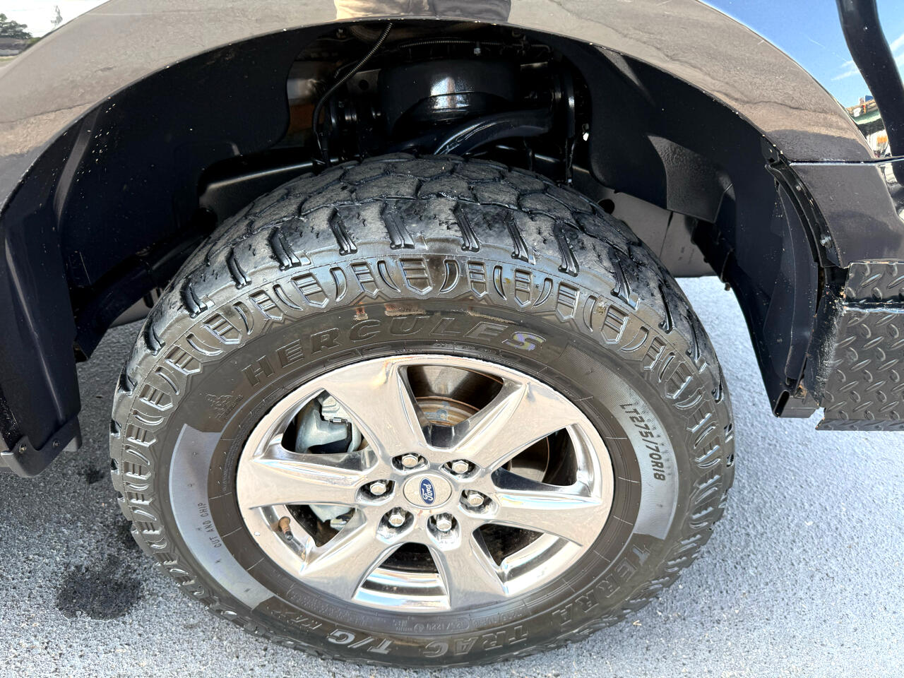 2019 Ford F-150 XLT photo 31
