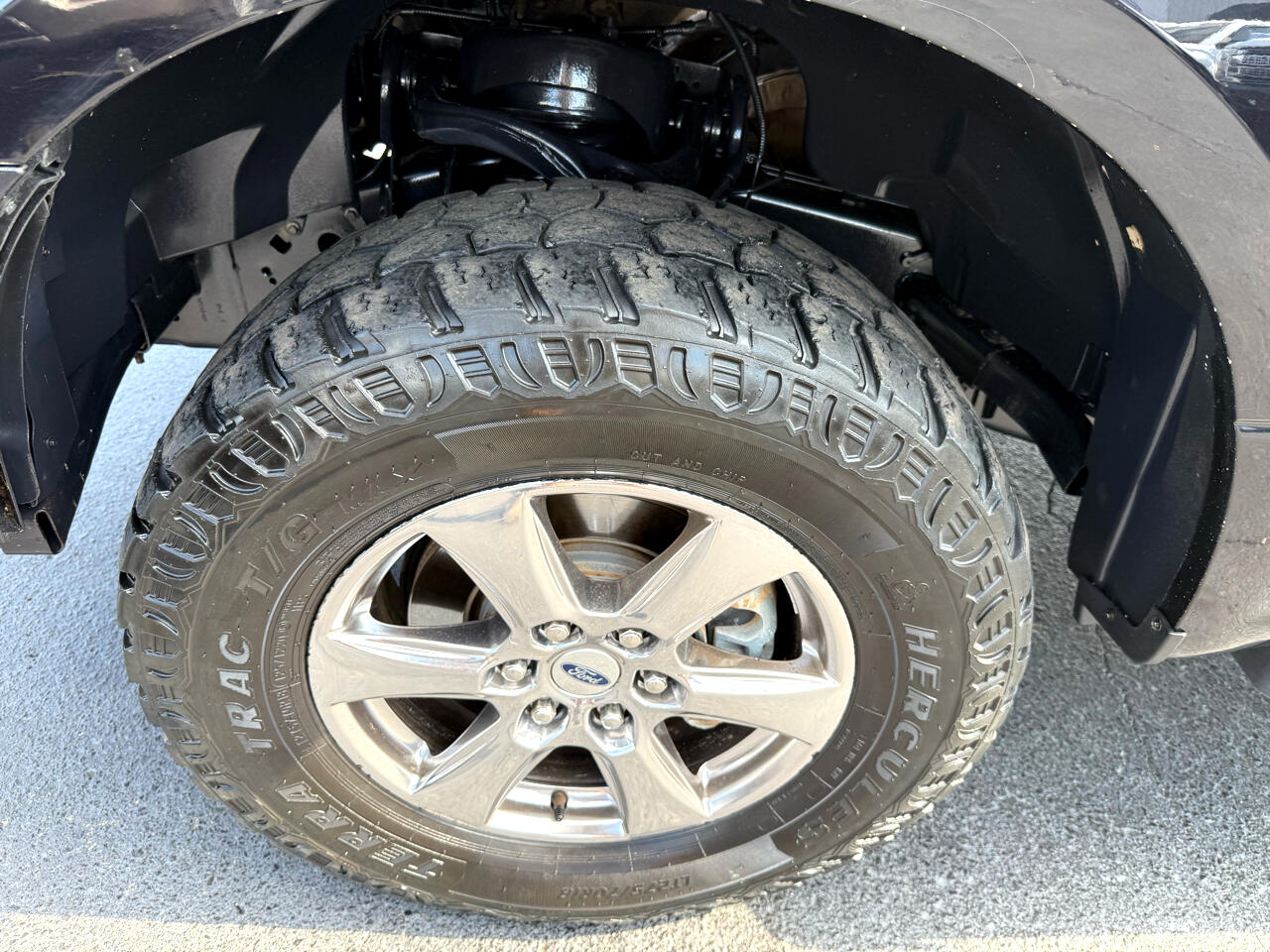 2019 Ford F-150 XLT photo 34