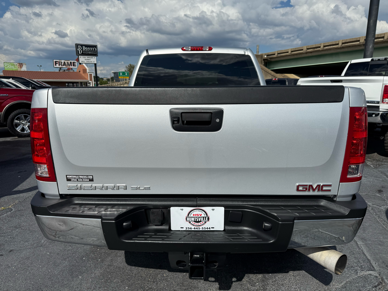 GMC Sierra 3500HD SLE Crew Cab 4WD 2013 GMC Sierra 3500HD SLE Crew Cab 4WD 2013