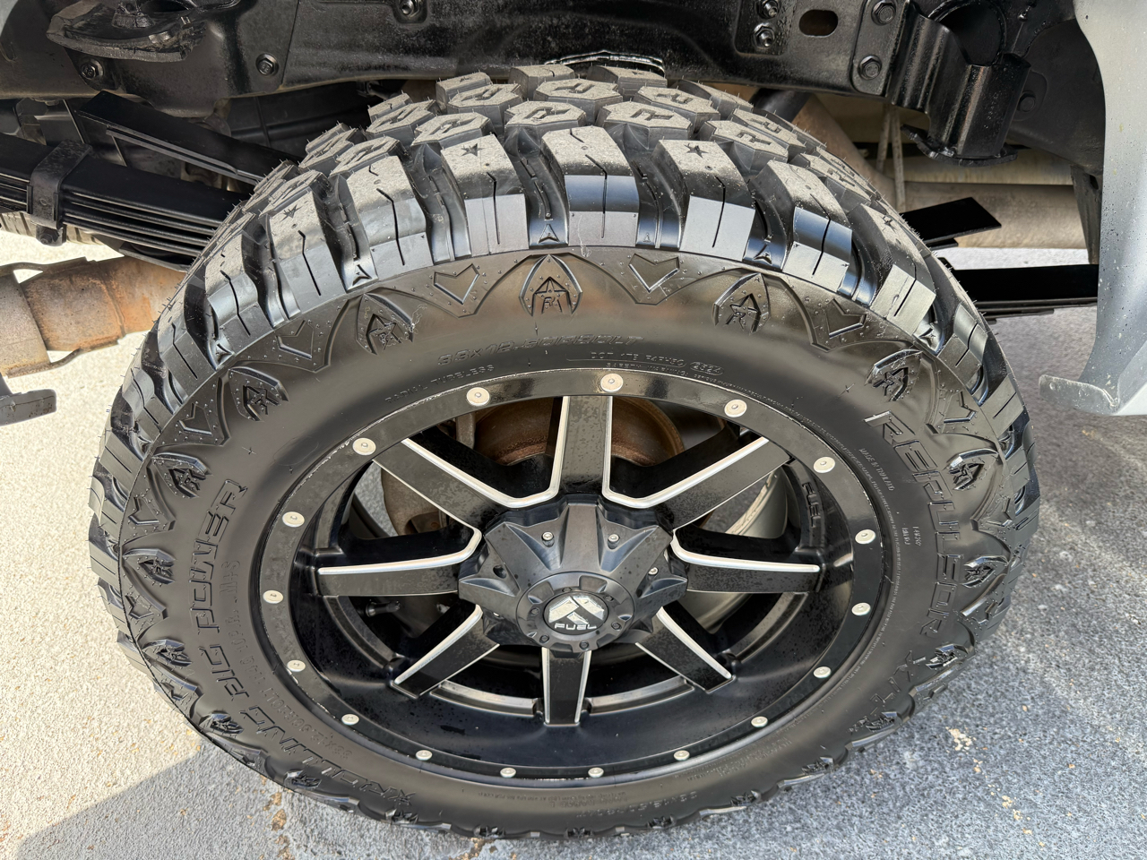GMC Sierra 3500HD SLE Crew Cab 4WD 2013 GMC Sierra 3500HD SLE Crew Cab 4WD 2013