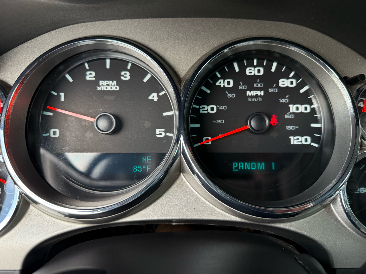 GMC Sierra 3500HD SLE Crew Cab 4WD 2013 GMC Sierra 3500HD SLE Crew Cab 4WD 2013