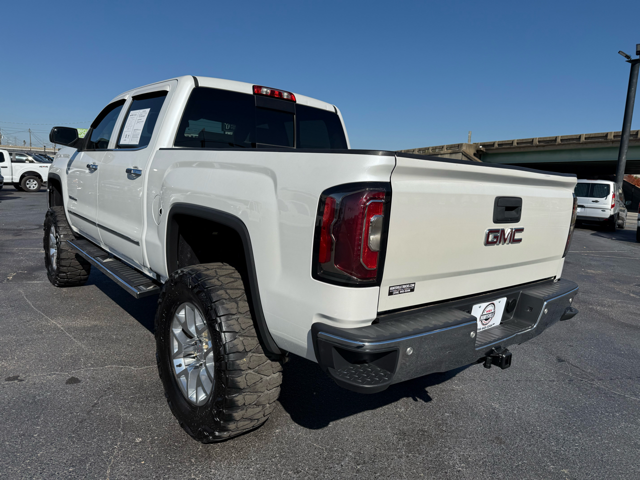 GMC Sierra 1500 4WD Crew Cab 143.5" SLT 2018