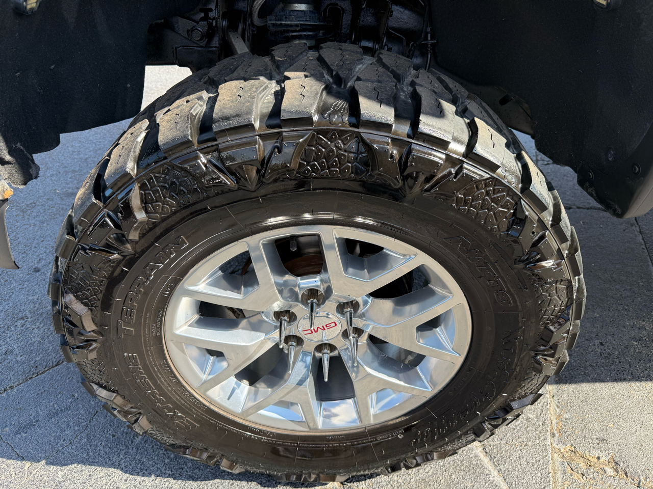 GMC Sierra 1500 4WD Crew Cab 143.5" SLT 2018