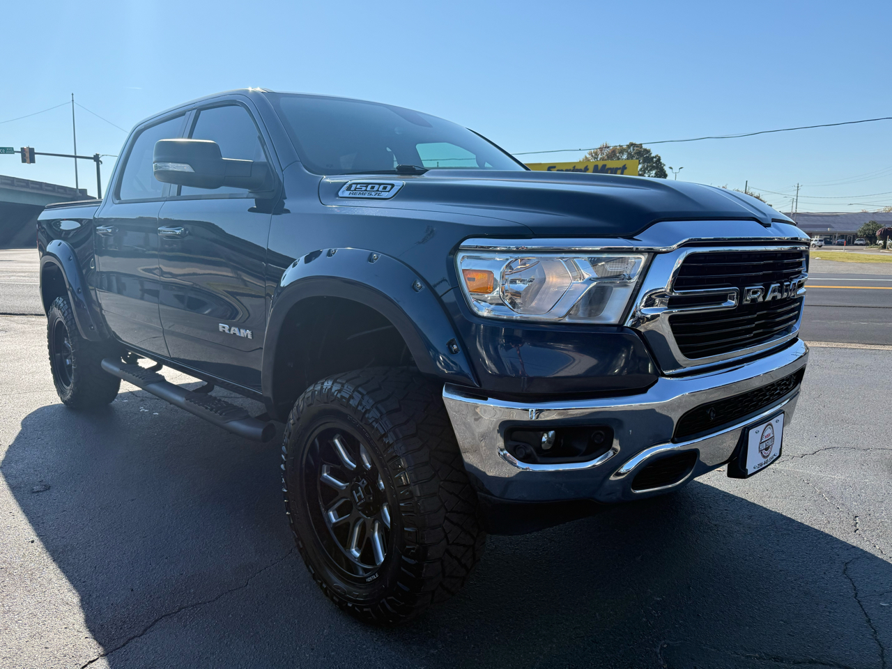 RAM 1500 Big Horn/Lone Star 4x4 Crew Cab 5'7" Box 2019