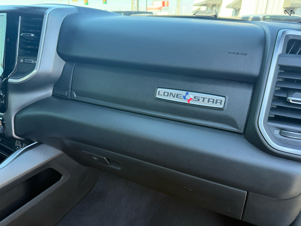 RAM 1500 Big Horn/Lone Star 4x4 Crew Cab 5'7" Box 2019