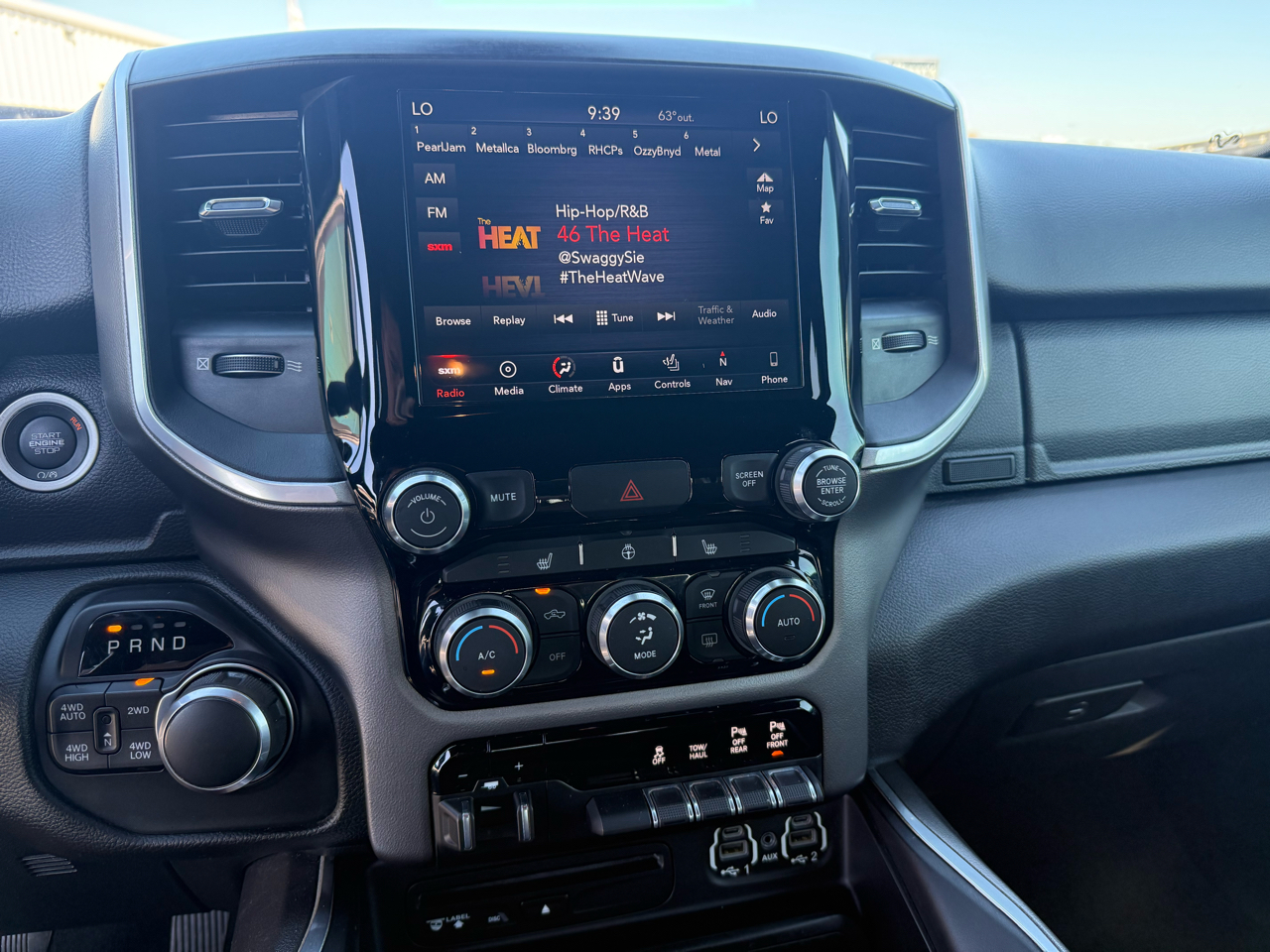 RAM 1500 Big Horn/Lone Star 4x4 Crew Cab 5'7" Box 2019