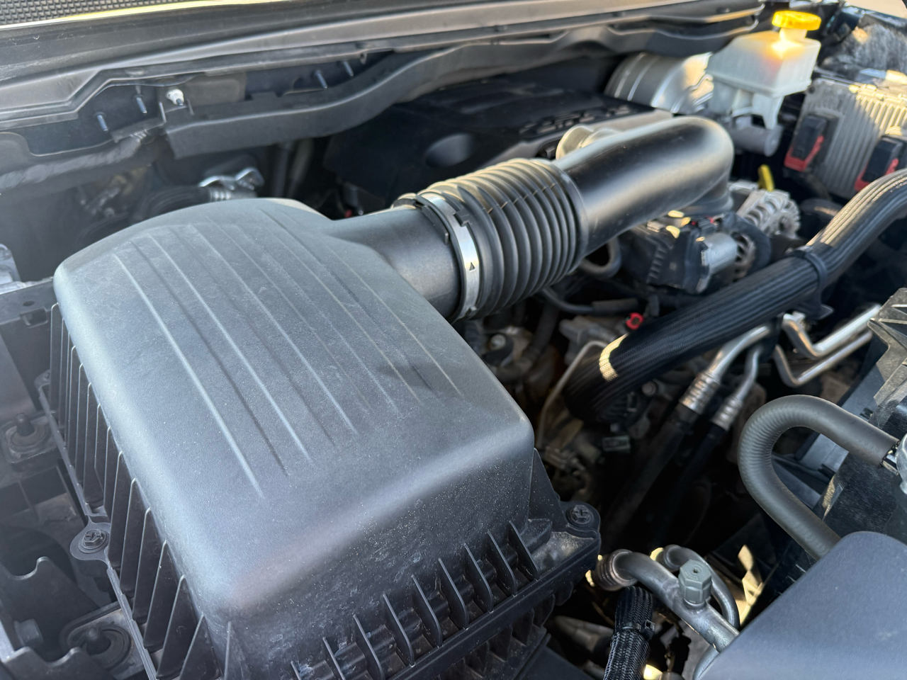 RAM 1500 Big Horn/Lone Star 4x4 Crew Cab 5'7" Box 2019