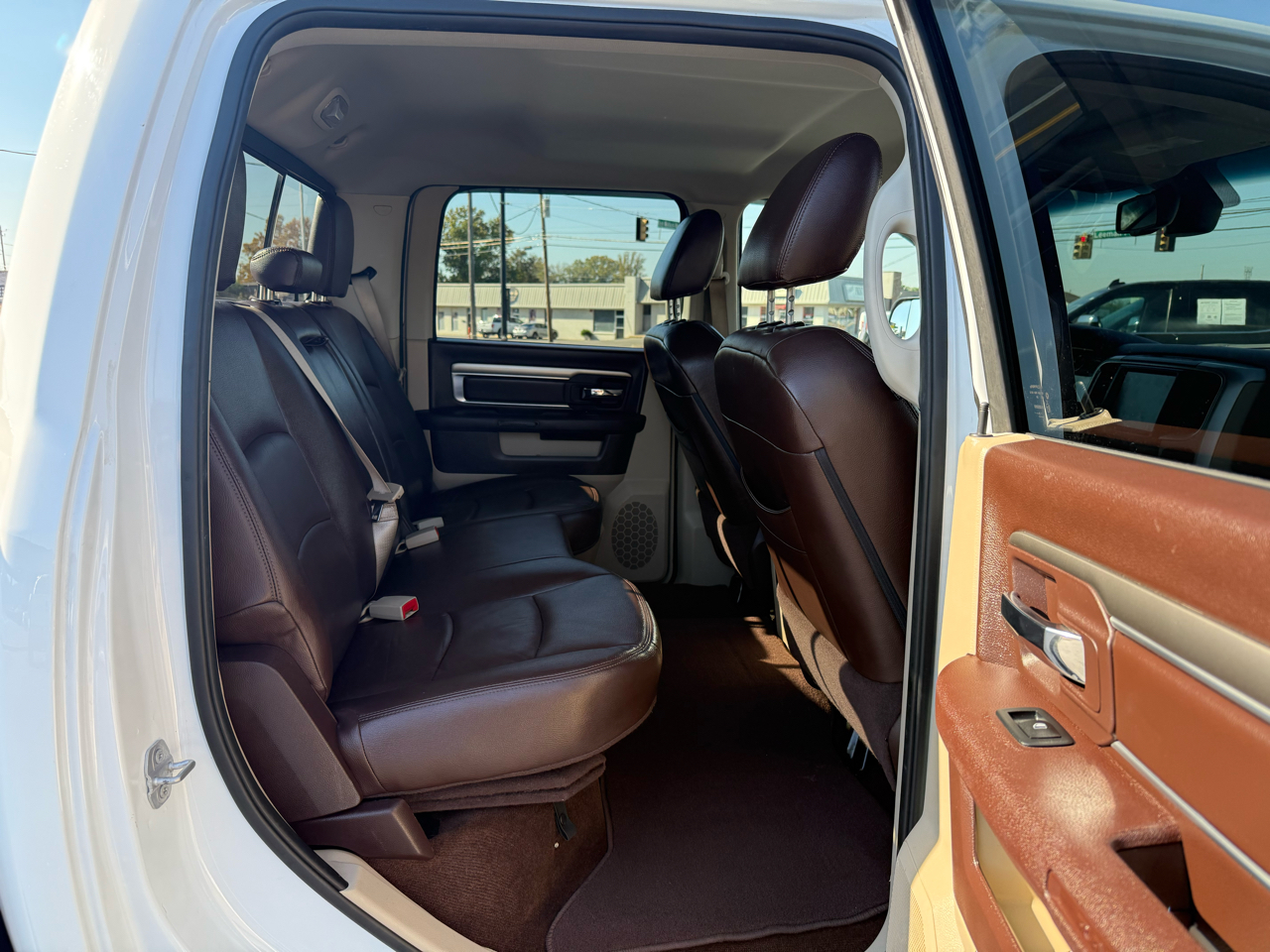 RAM 1500 4WD Crew Cab 149" Big Horn 2016