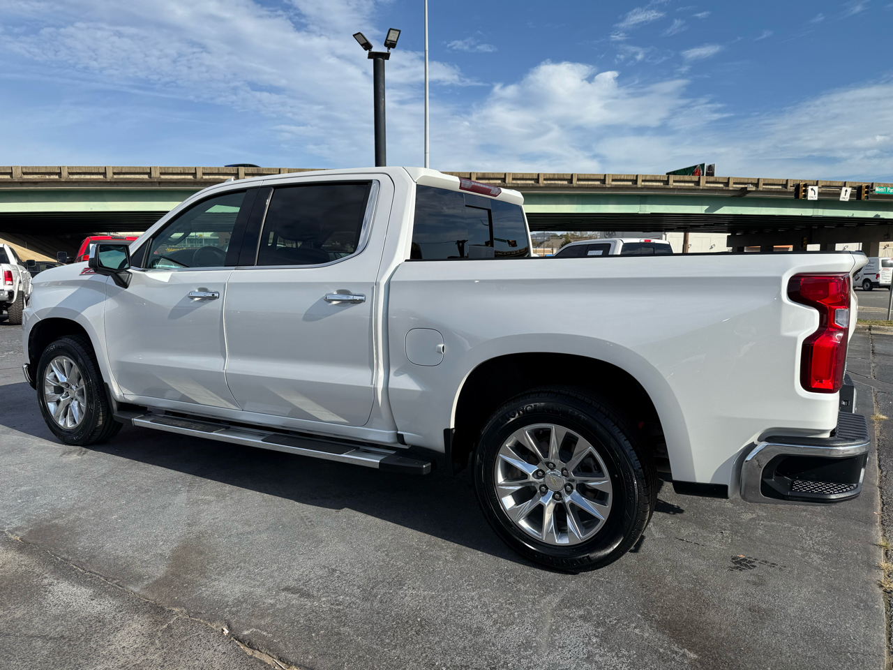 Chevrolet Silverado 1500 4WD Crew Cab 147" LTZ 2021