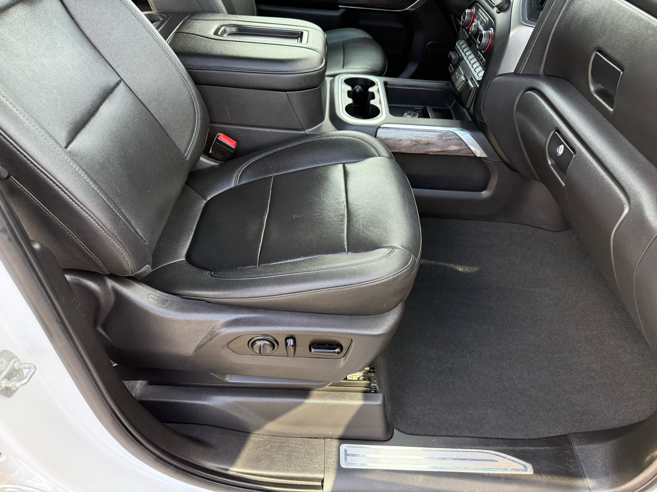 Chevrolet Silverado 1500 4WD Crew Cab 147" LTZ 2021